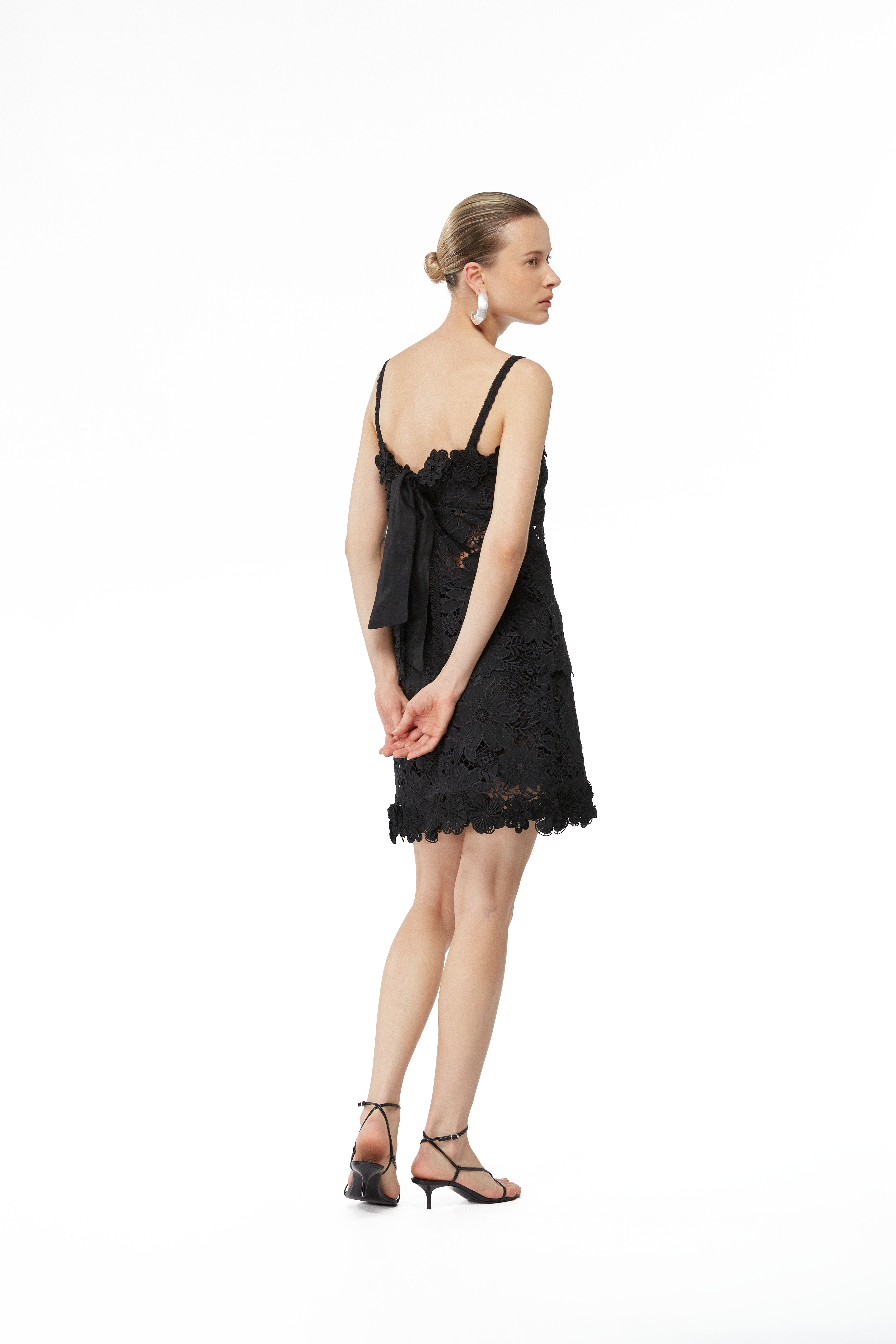 MAGNOLIA MINI SKIRT BLACK